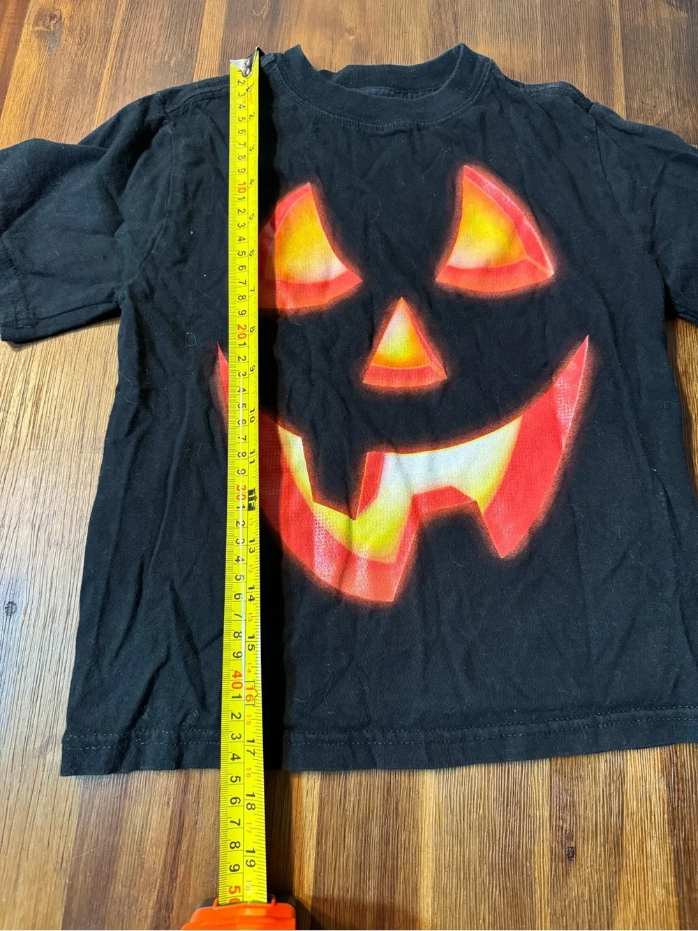 🎃 Halloween Jack-O’-Lantern Pumpkin Face Tee — Kids XS 4/5 Unisex